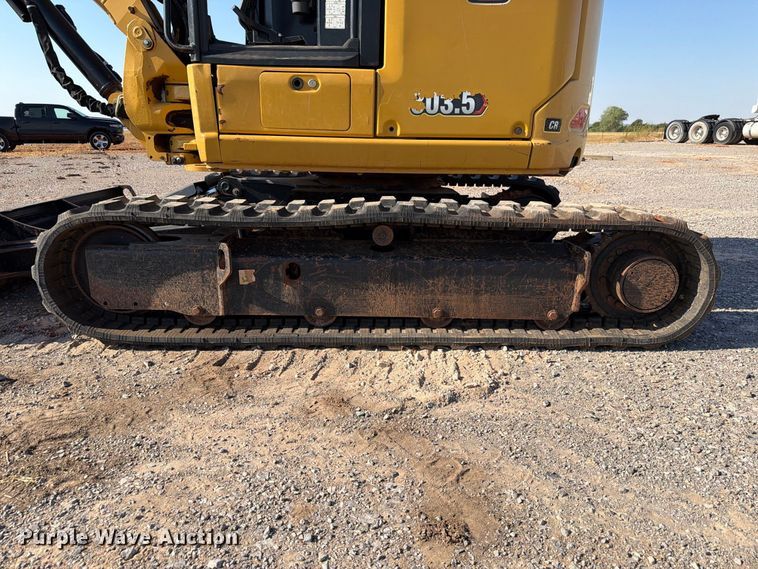 image for item EW8803 2021 Caterpillar 303.5CR mini excavator
