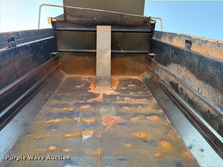 image for item EW8924 2013 Mack CXU613 dump truck