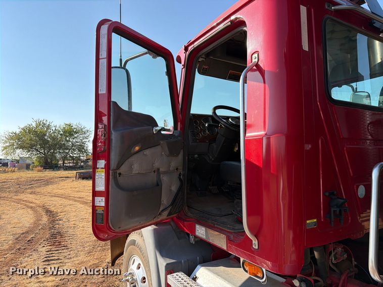 image for item EW8924 2013 Mack CXU613 dump truck
