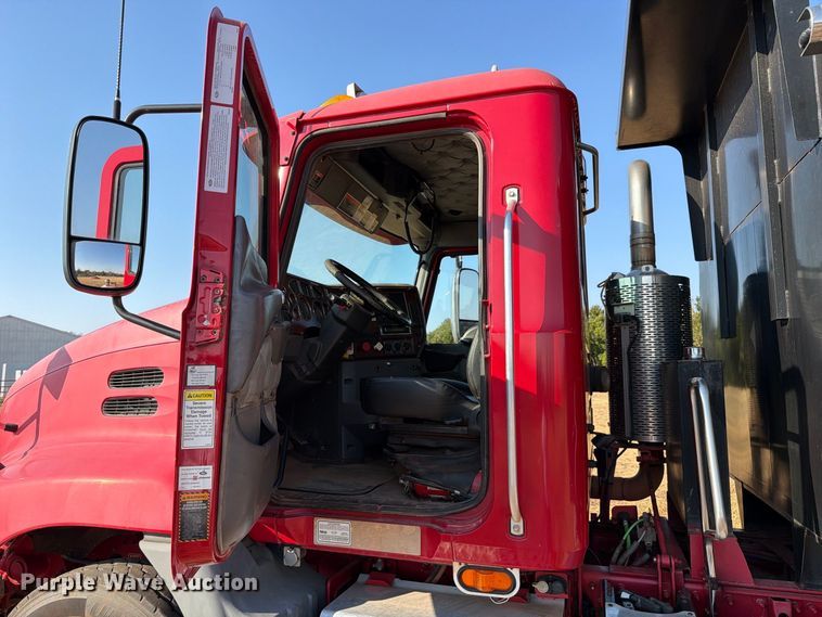 image for item EW8924 2013 Mack CXU613 dump truck