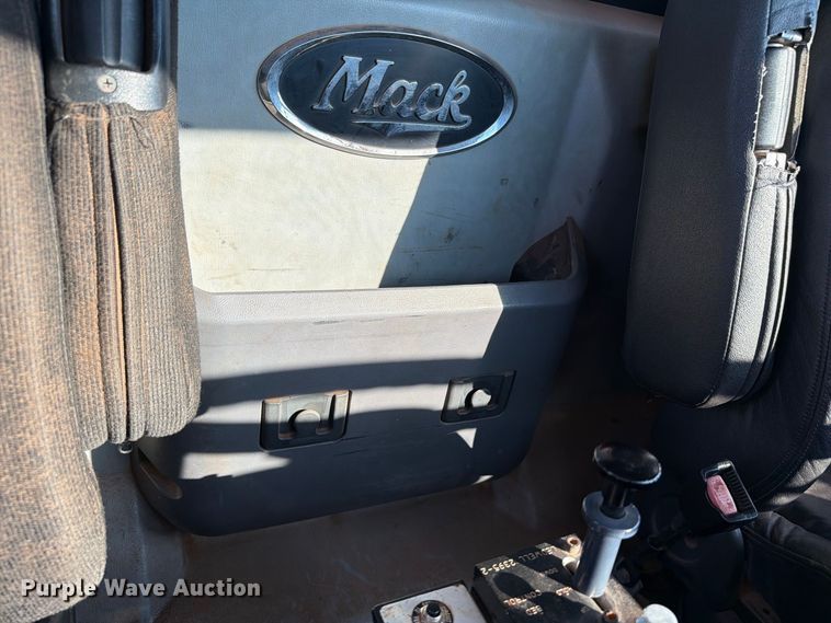 image for item EW8924 2013 Mack CXU613 dump truck