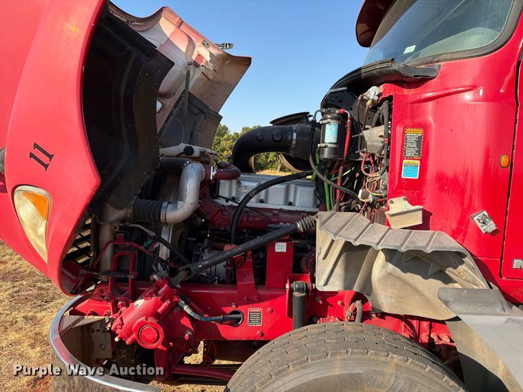 image for item EW8924 2013 Mack CXU613 dump truck