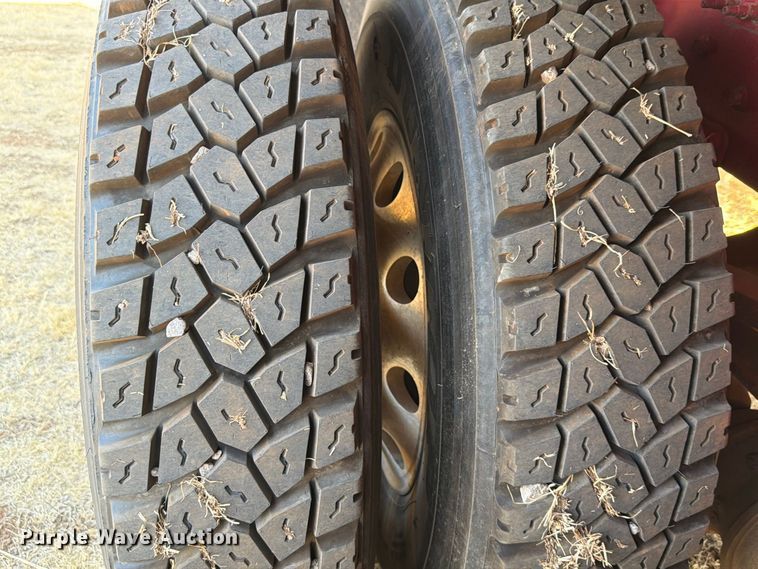 image for item EW8924 2013 Mack CXU613 dump truck