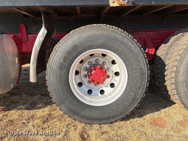 image for item EW8924 2013 Mack CXU613 dump truck