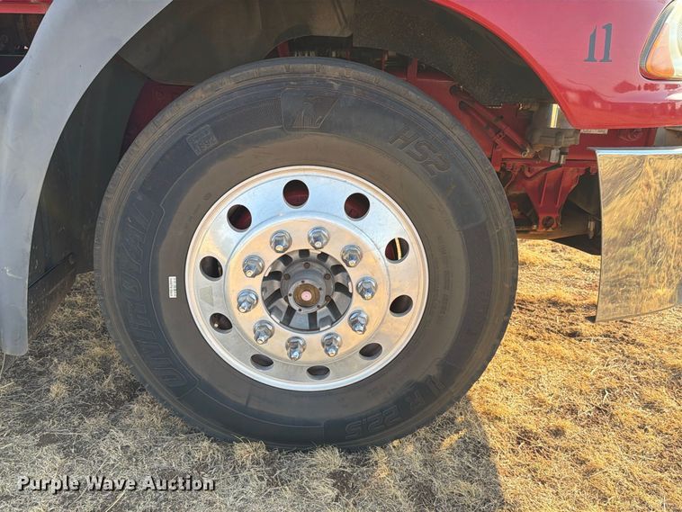 image for item EW8924 2013 Mack CXU613 dump truck
