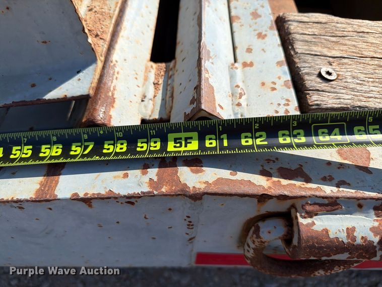 image for item EW8925 2000 Interstate equipment trailer
