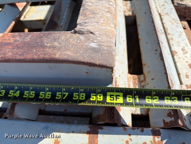 image for item EW8925 2000 Interstate equipment trailer