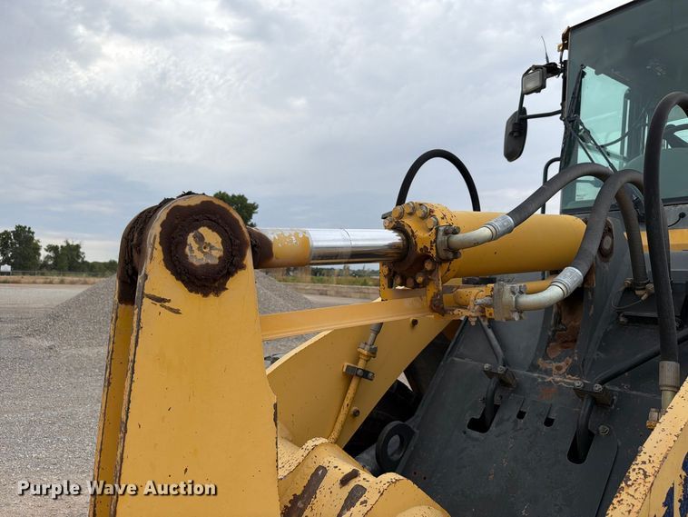 image for item EW8968 2007 Komatsu WA250-5L wheel loader
