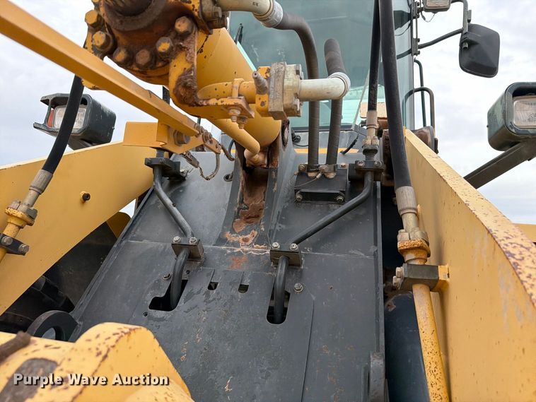 image for item EW8968 2007 Komatsu WA250-5L wheel loader