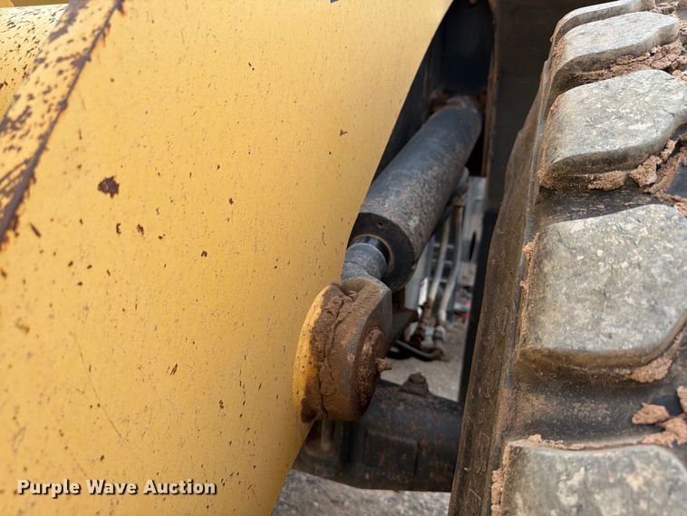 image for item EW8968 2007 Komatsu WA250-5L wheel loader