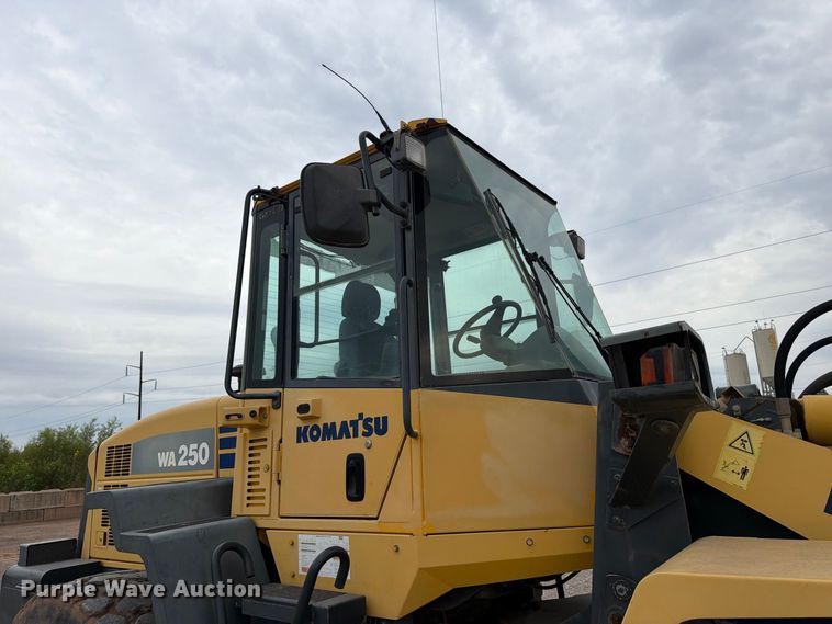 image for item EW8968 2007 Komatsu WA250-5L wheel loader