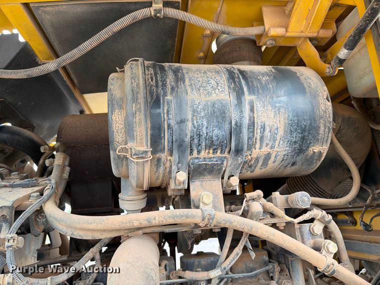 image for item EW8968 2007 Komatsu WA250-5L wheel loader