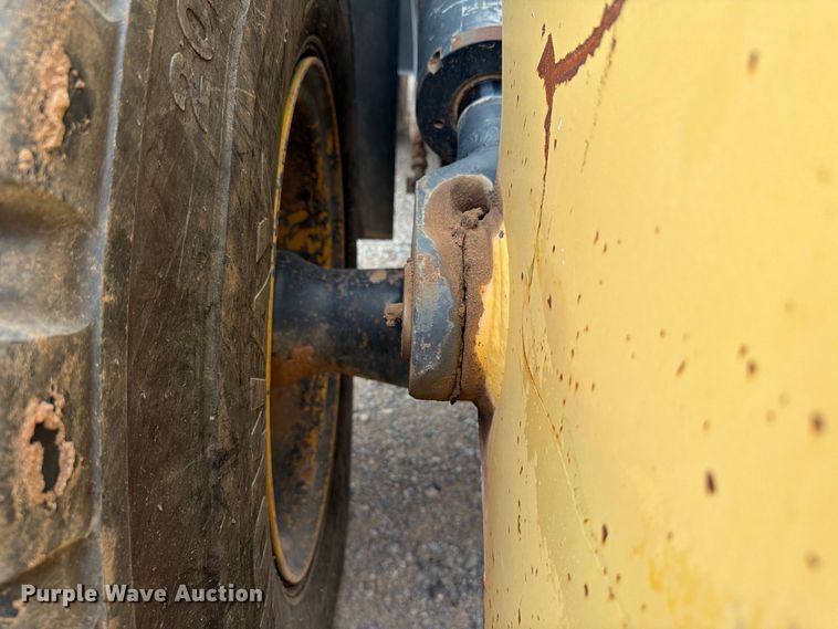 image for item EW8968 2007 Komatsu WA250-5L wheel loader