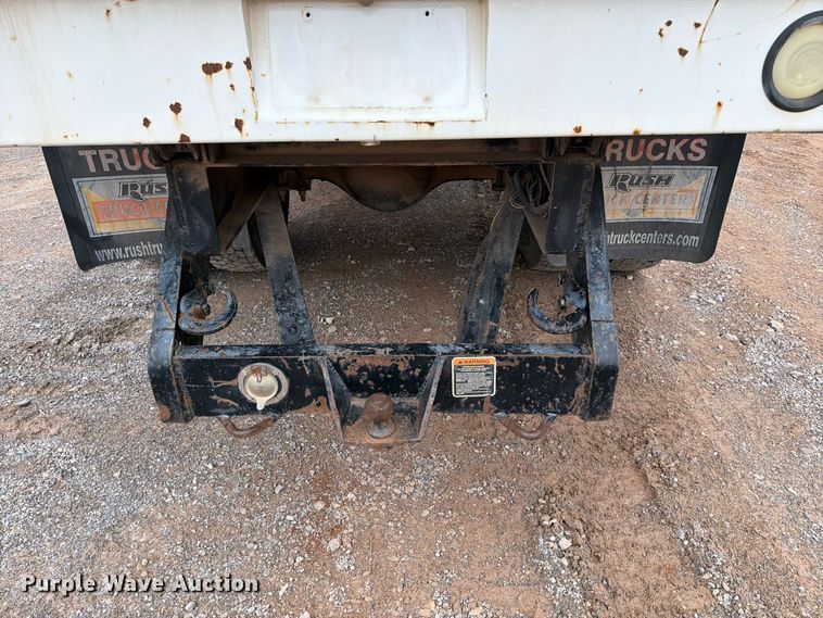 image for item EW8978 2005 GMC C7 forestry bucket truck