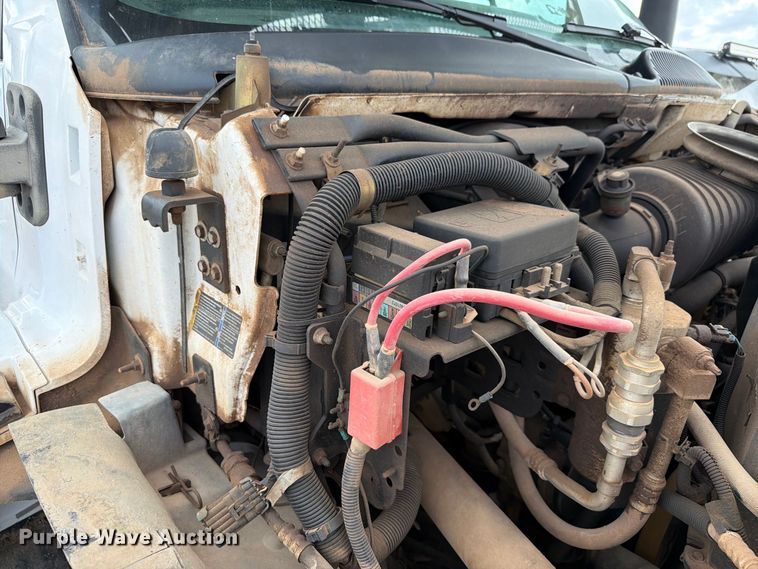image for item EW8978 2005 GMC C7 forestry bucket truck