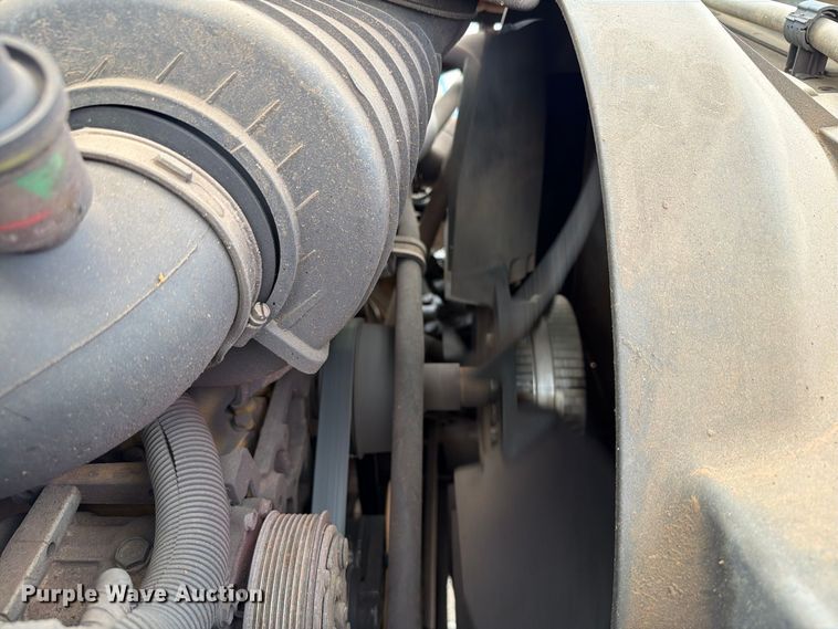 image for item EW8978 2005 GMC C7 forestry bucket truck