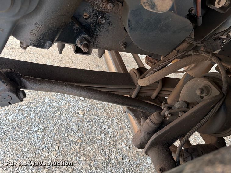 image for item EW8978 2005 GMC C7 forestry bucket truck