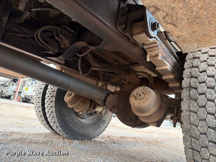 image for item EW8978 2005 GMC C7 forestry bucket truck