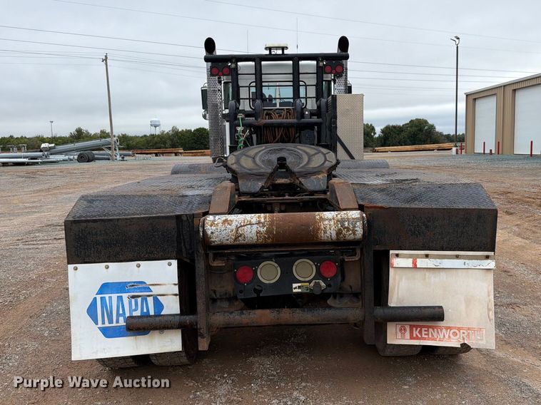 image for item EW8980 2008 Kenworth W900 semi truck