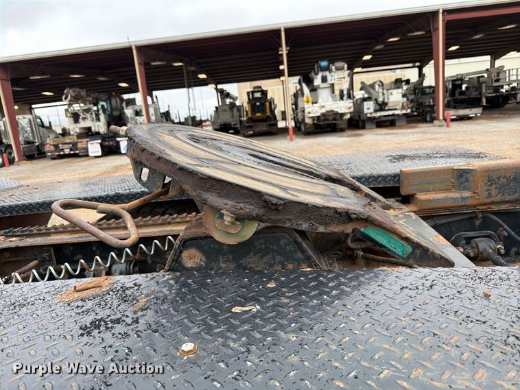 image for item EW8980 2008 Kenworth W900 semi truck