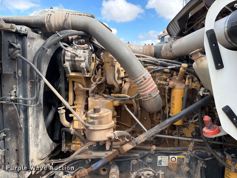 image for item EW8980 2008 Kenworth W900 semi truck
