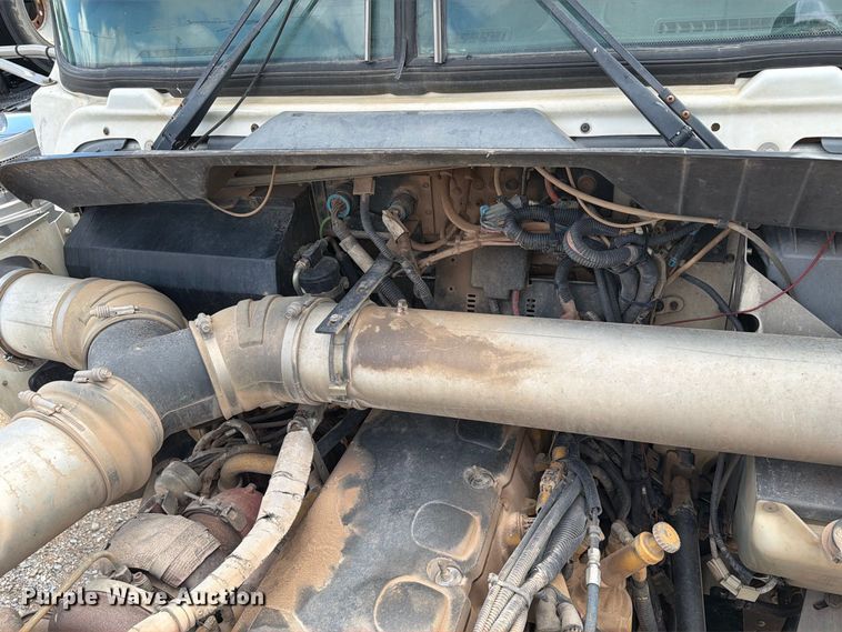image for item EW8980 2008 Kenworth W900 semi truck