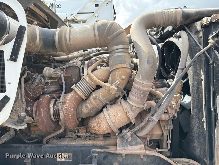 image for item EW8980 2008 Kenworth W900 semi truck