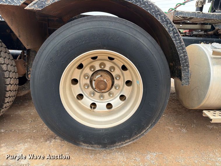 image for item EW8980 2008 Kenworth W900 semi truck