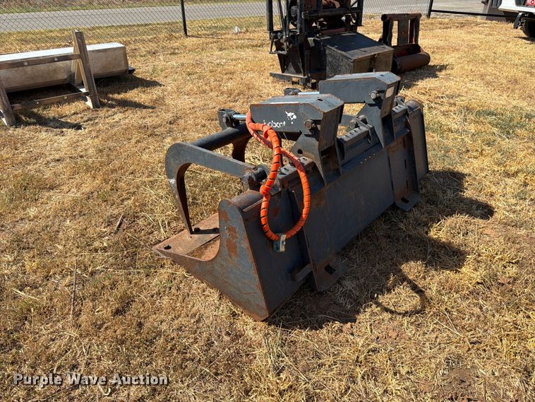 image for item EX0515 Bobcat skid steer grapple bucket