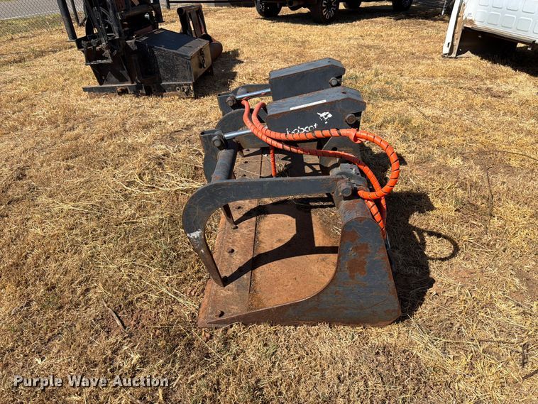 image for item EX0515 Bobcat skid steer grapple bucket