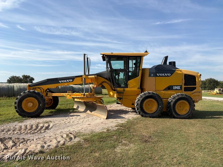 image for item EX0521 2015 Volvo G940C motor grader
