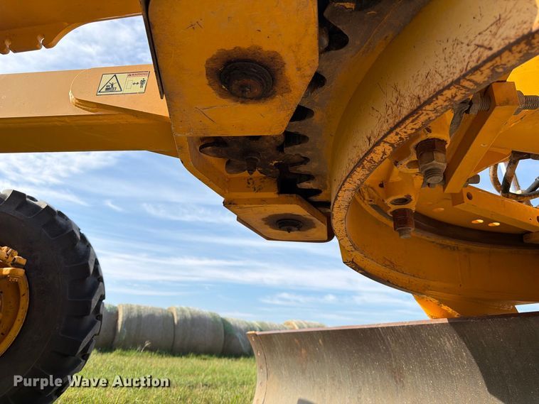 image for item EX0521 2015 Volvo G940C motor grader