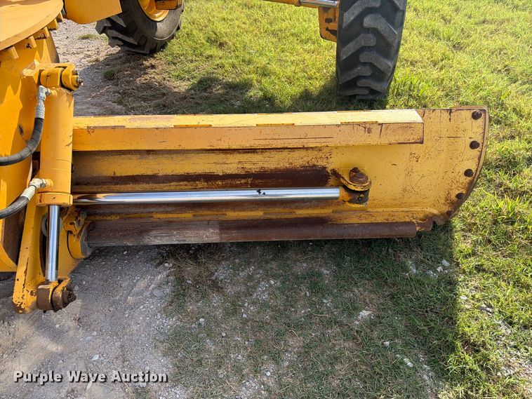 image for item EX0521 2015 Volvo G940C motor grader