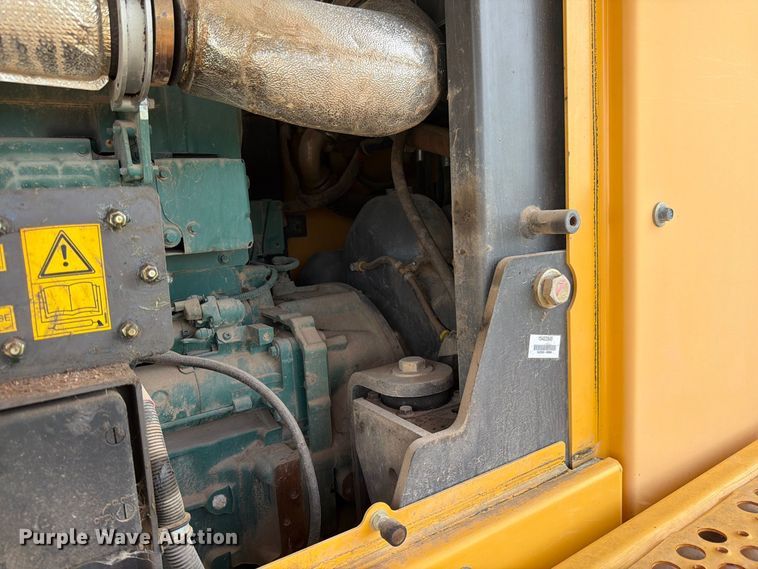 image for item EX0521 2015 Volvo G940C motor grader
