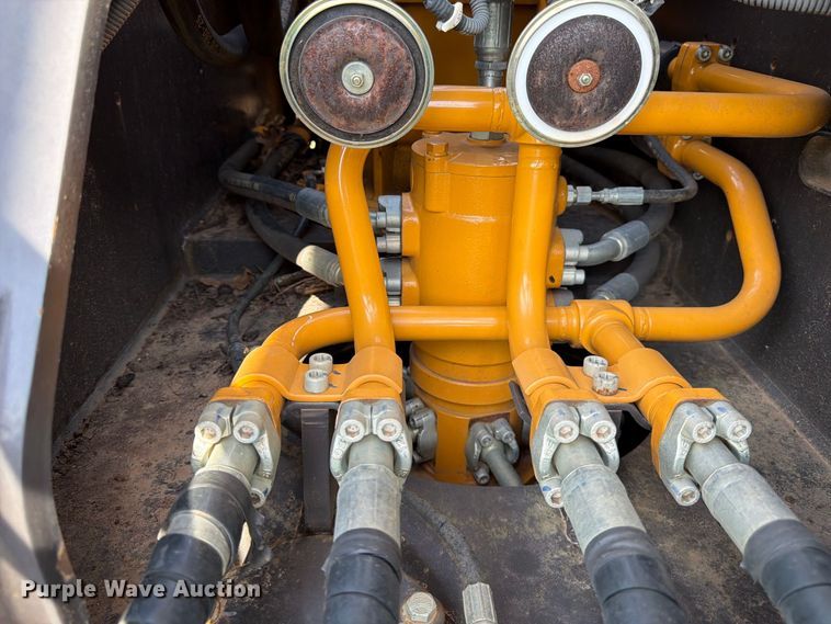 image for item EX0522 2016 Sany SY215SCLC excavator