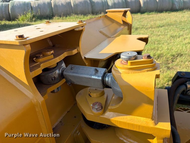 image for item EX0524 2018 Caterpillar D6N dozer
