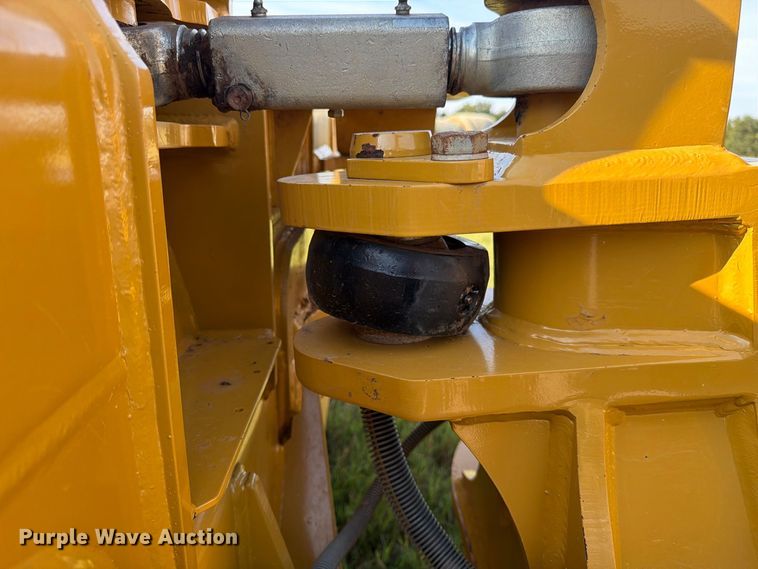 image for item EX0524 2018 Caterpillar D6N dozer