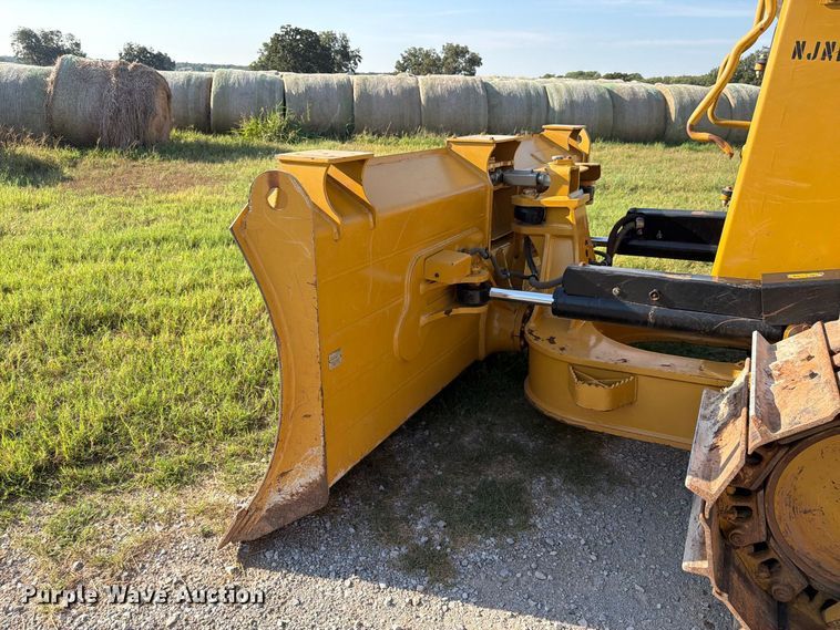 image for item EX0524 2018 Caterpillar D6N dozer