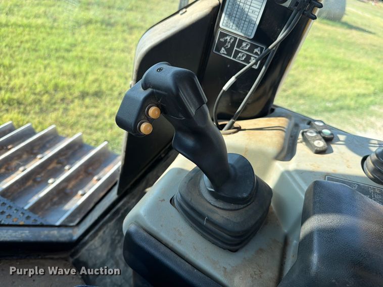 image for item EX0524 2018 Caterpillar D6N dozer