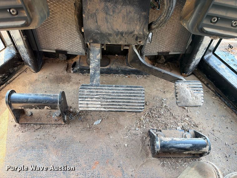 image for item EX0524 2018 Caterpillar D6N dozer