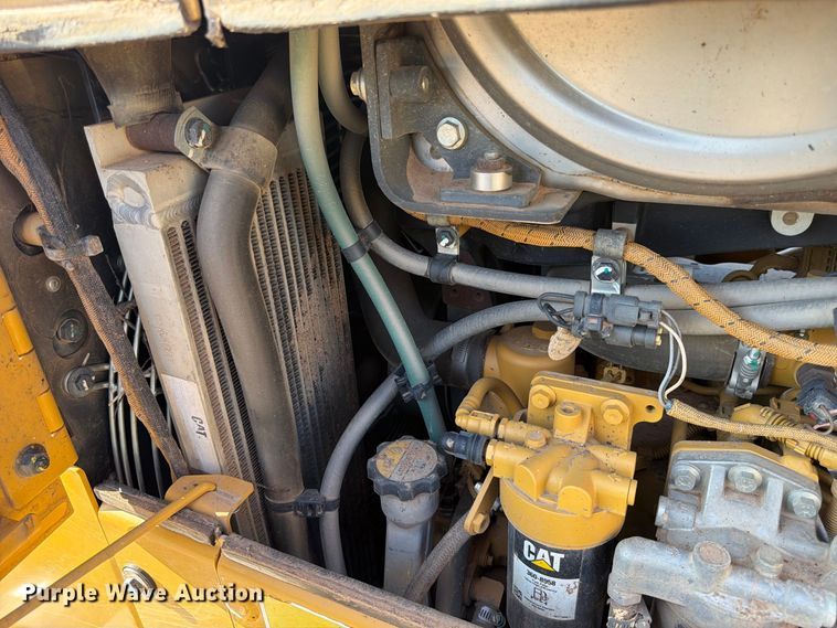 image for item EX0524 2018 Caterpillar D6N dozer