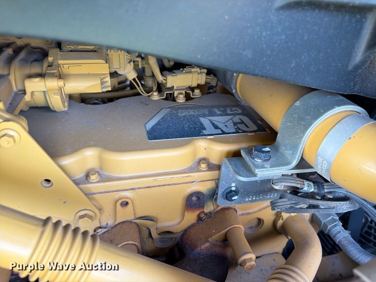 image for item EX0524 2018 Caterpillar D6N dozer