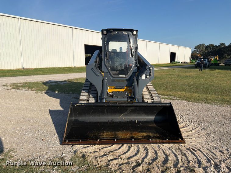 image for item EX0525 2021 John Deere 333G tracked skid steer loader