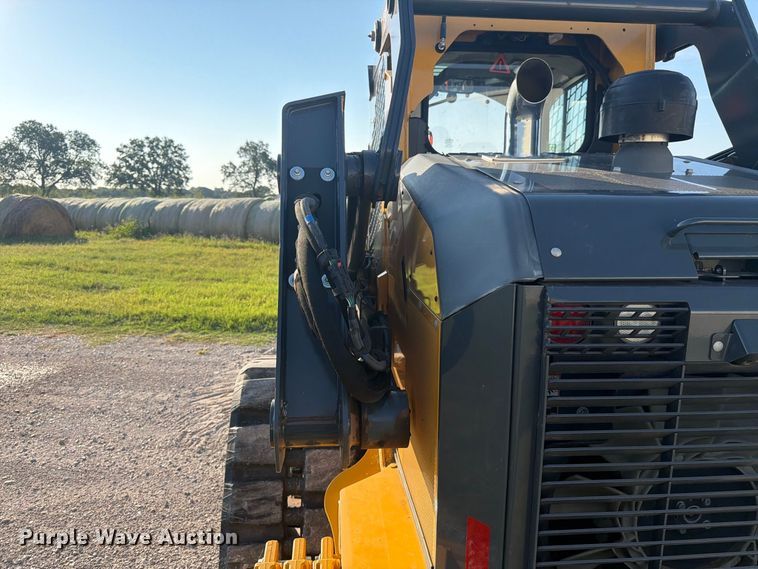 image for item EX0525 2021 John Deere 333G tracked skid steer loader