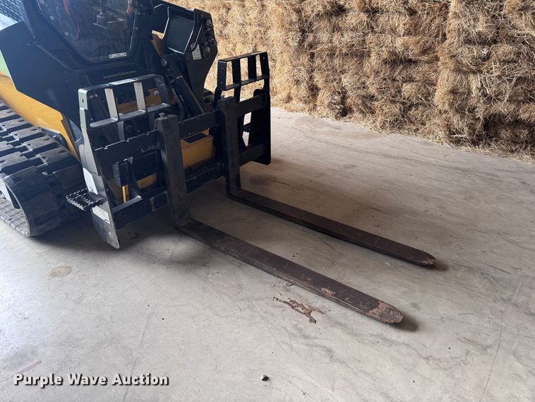 image for item EX0534 John Deere PF60 skid steer forks