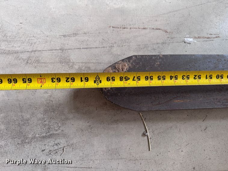 image for item EX0534 John Deere PF60 skid steer forks