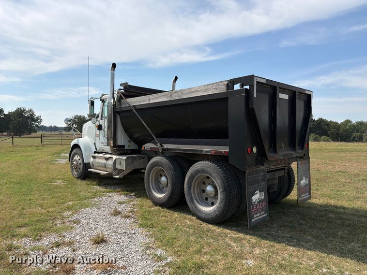 image for item EX0544 2007 International 9900i dump truck