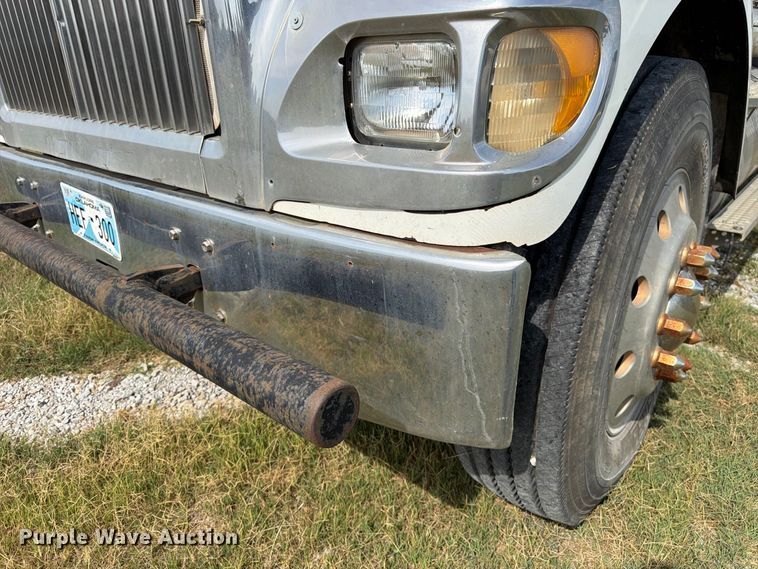 image for item EX0544 2007 International 9900i dump truck