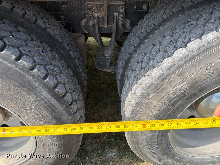 image for item EX0544 2007 International 9900i dump truck