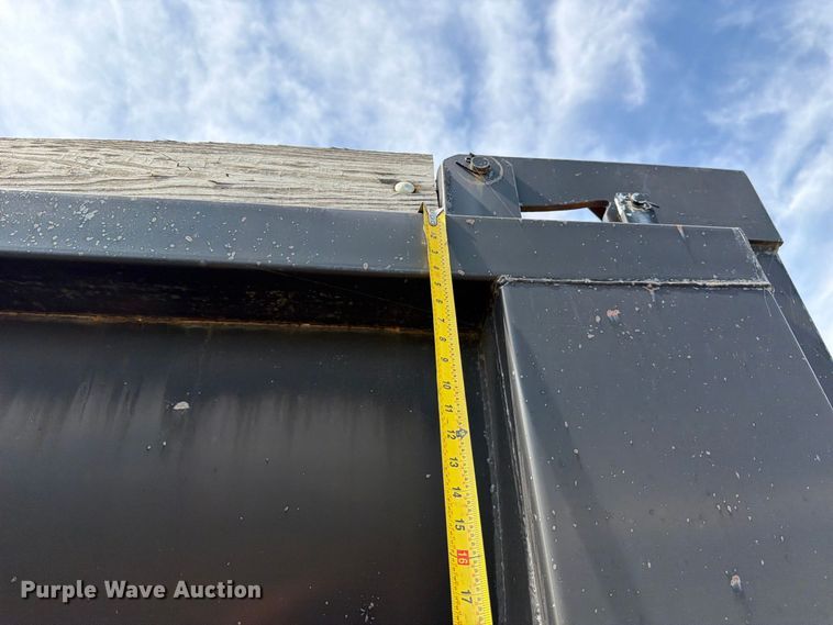 image for item EX0544 2007 International 9900i dump truck